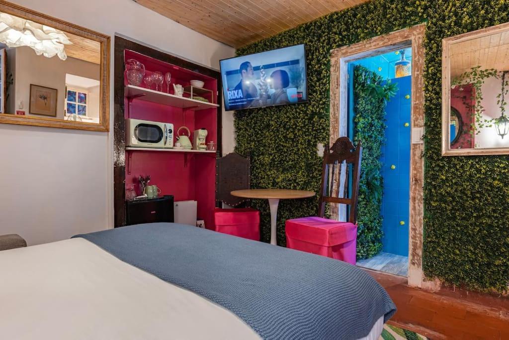 Unique Tiny Smart Home With Private Garden, Jacuzzi, Ps5, Cinema Projector - Sintra Wow 外观 照片